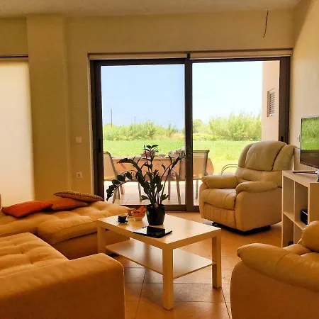 Stellar Beachhouse Gerani  Exterior photo